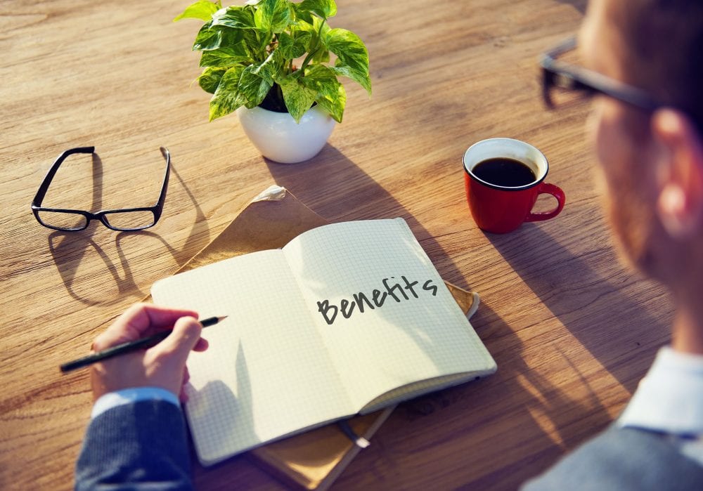 Top Tips for Buying a New Build House Graphic to show Benefits Income Compensation Advantage Assistance Concept